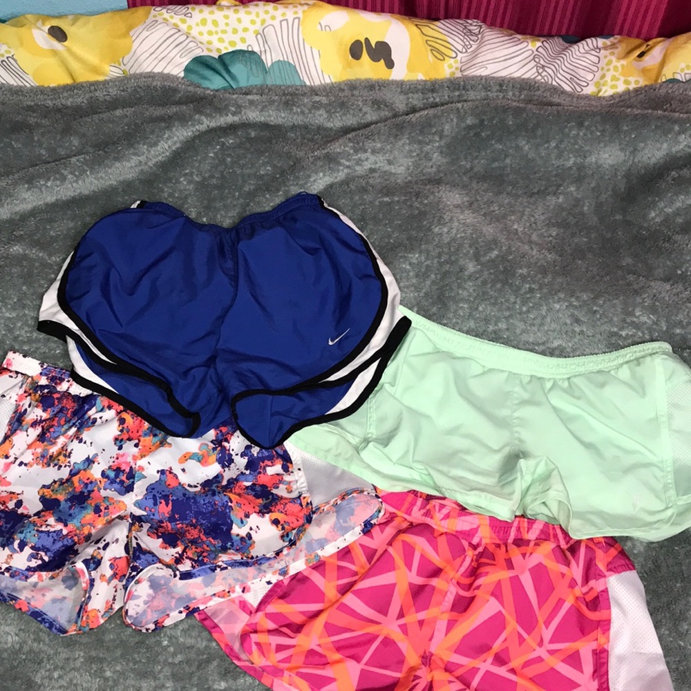 Athletic shorts bundle !!